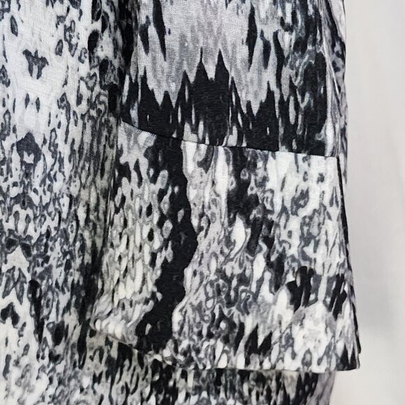 Apt. 9 Black Grey White Rayon Span Snake Print 3/4 Sleeve Scoop Neck Tunic Sz 1X - Picture 11 of 16